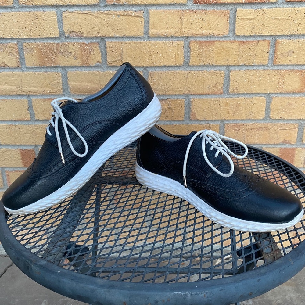 Driver Club Genuine Moccasins Sneakers 9 Black/White